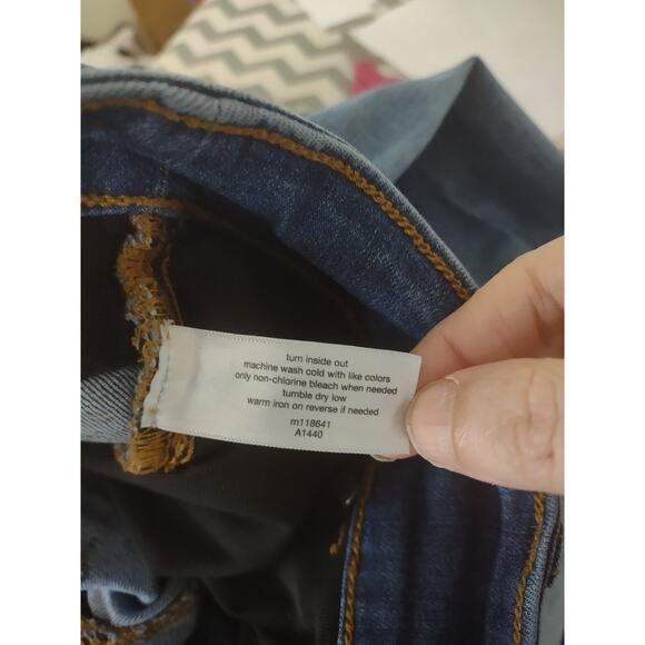 Lane Bryant High Rise Tighter Tummy Straight Leg Jeans 24 Classic Normcore - Picture 5 of 9